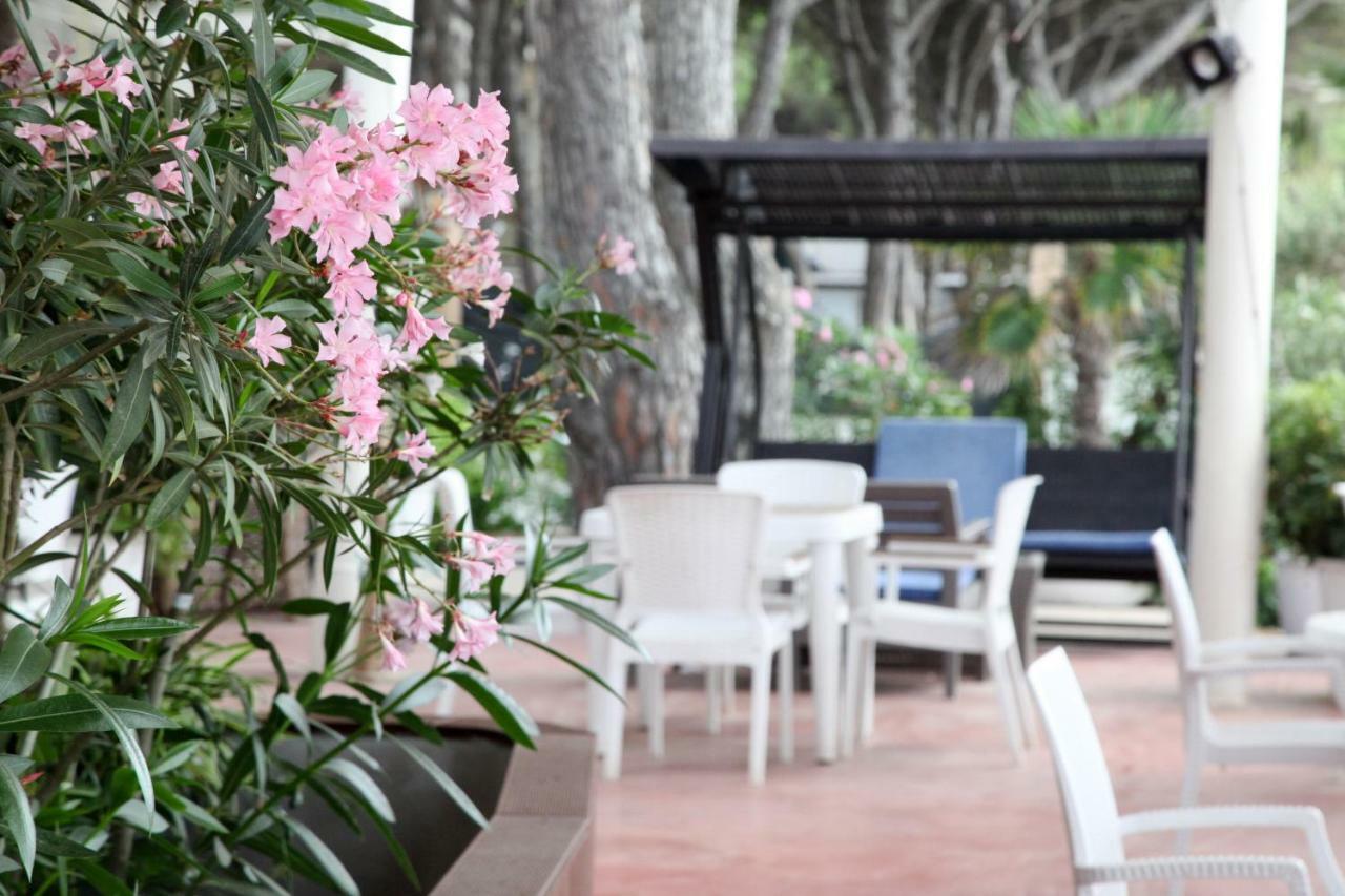 Fafa Beach Hotel Golem (Tirana) Exterior foto